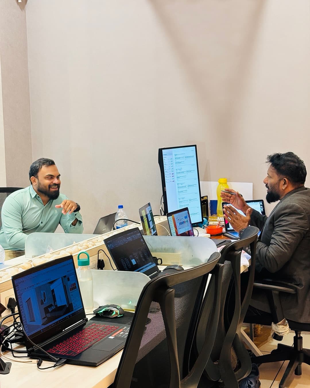 Apple MacBook and laptop repair service in Abu Dhabi by Computer Gallery Br.